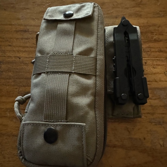 New never been used… Otis 5.56MM Cleaning Kit w/ Gerber CMP600 Multi-Tool - Picture 4 of 4